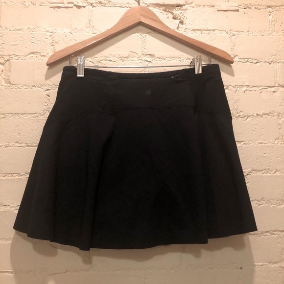 Athleta Tennis Skirt in Black - Picture 2 of 7